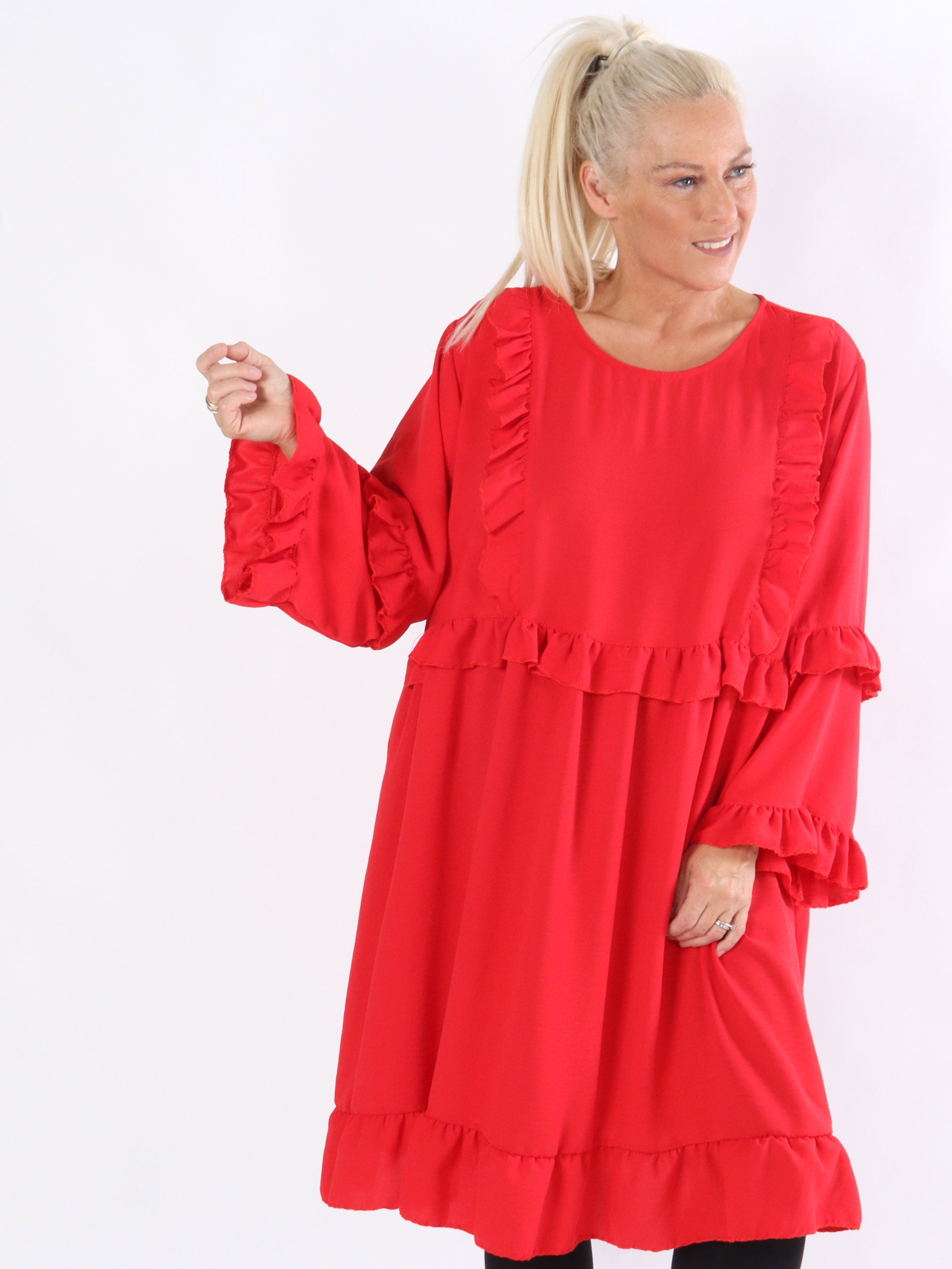 Thyra - Kjole i med flæsekanter foran